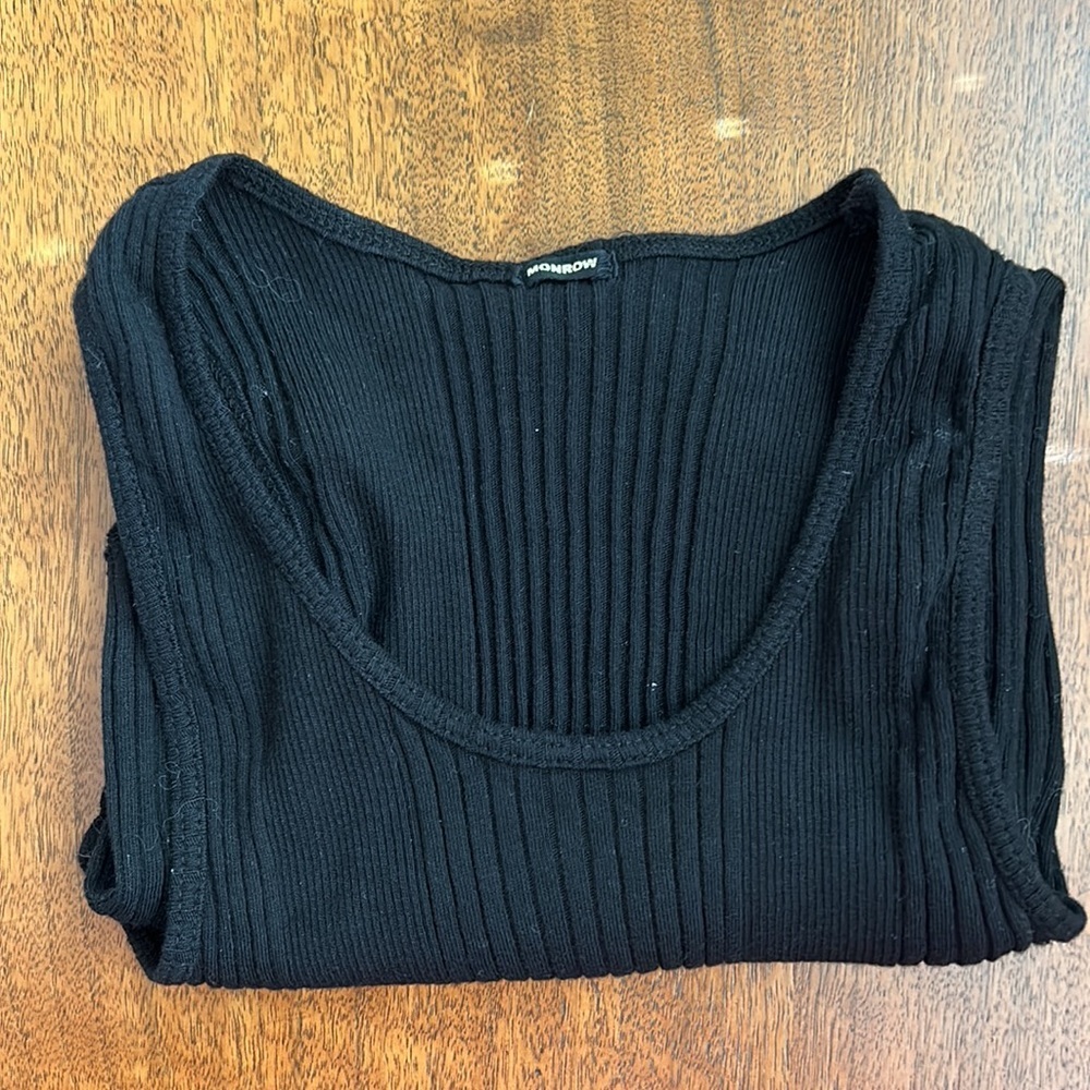 Monrow Black Ribbed Stripe Tank - Picture 6 of 6